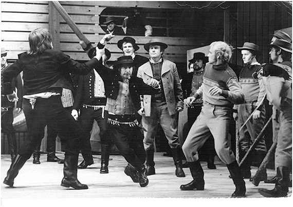 Kohtaus Pohjalaisia -kansallisoopperasta